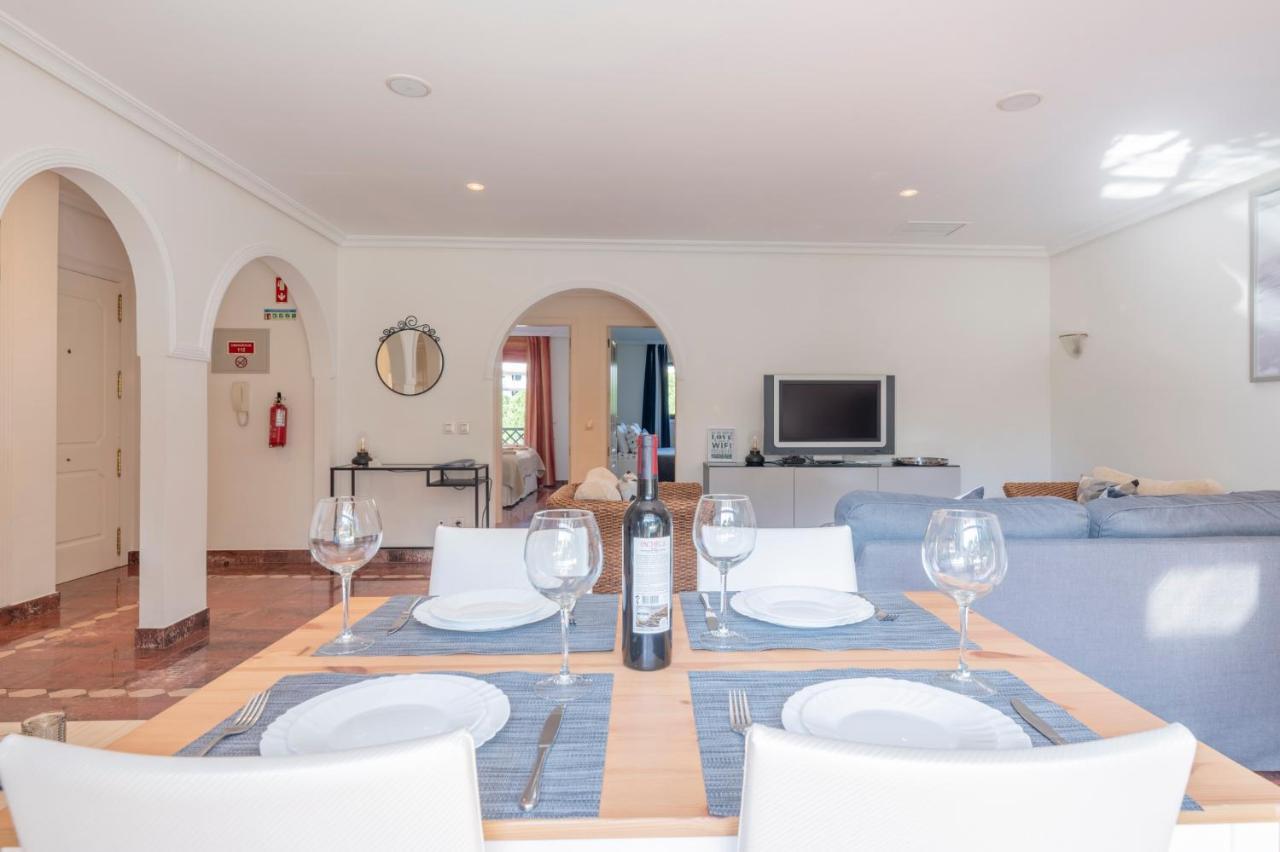 Excellent T2 Apartment With Pools 400M Falesia Beach Albufeira Eksteriør billede