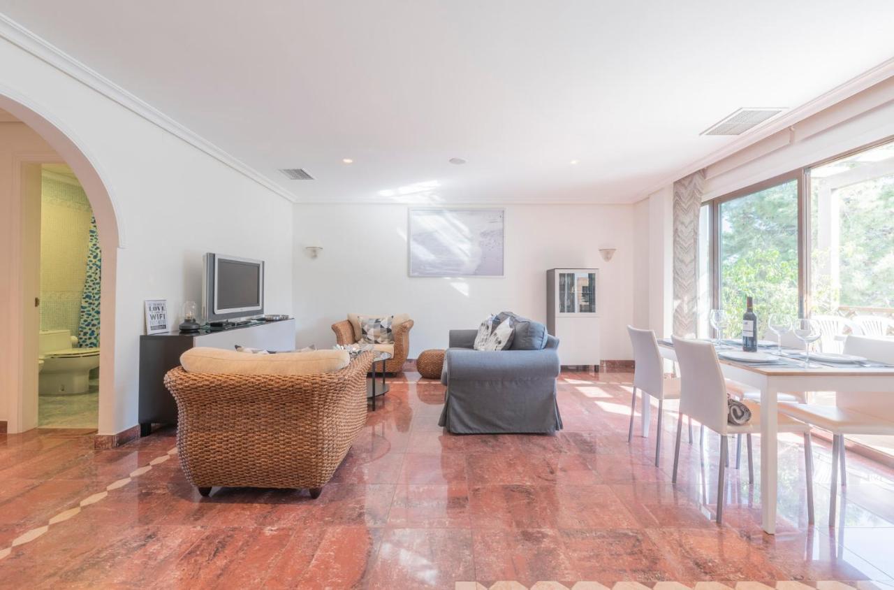 Excellent T2 Apartment With Pools 400M Falesia Beach Albufeira Eksteriør billede
